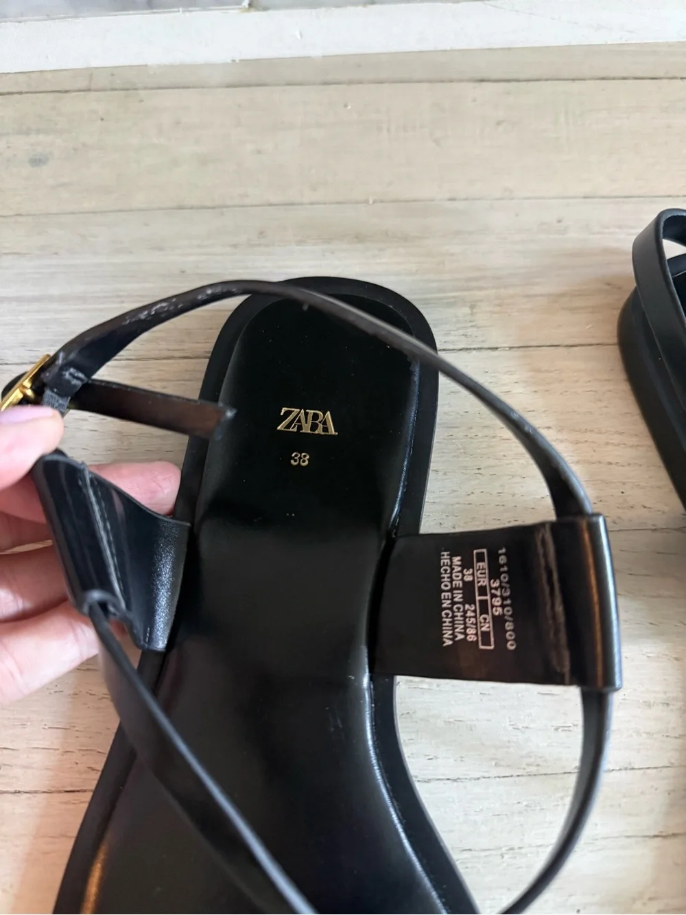ZARA Black Leather Strappy Sandals with Gold Accent - Picture 3 of 3